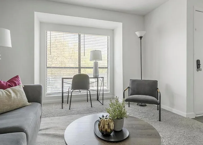 Apartment Landing Spectacular 1bd Pool Gym Winston-Salem