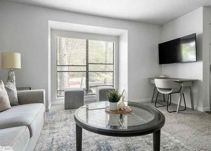 Landing Stunning 1Bd Gym Pool Apartamento